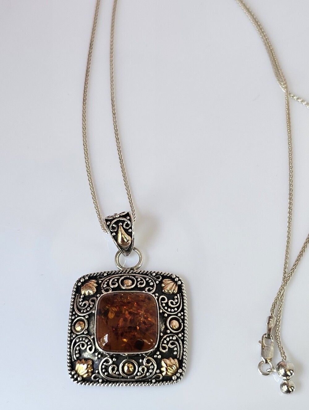 Suarti Baltic Amber Pendant Sterling Silver 18k Gold Sterling Silver Necklace!